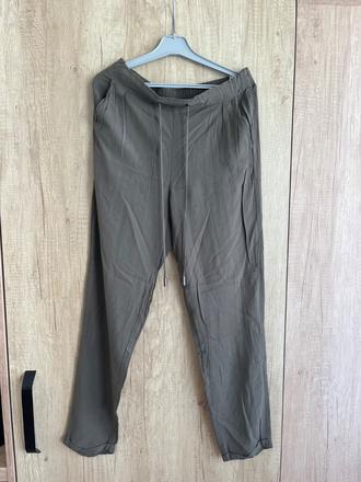 Ľahké letné nohavice, sinsay,xs