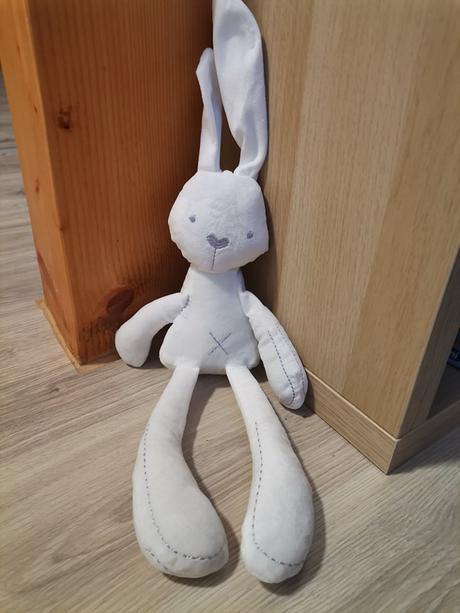 Plyšový biely zajko mojkáč, 