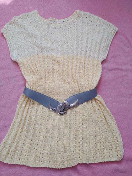 Jemnežltá-krémová pletená tunika, 