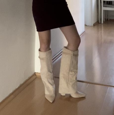 Úplne nové čižmy po kolená, 37