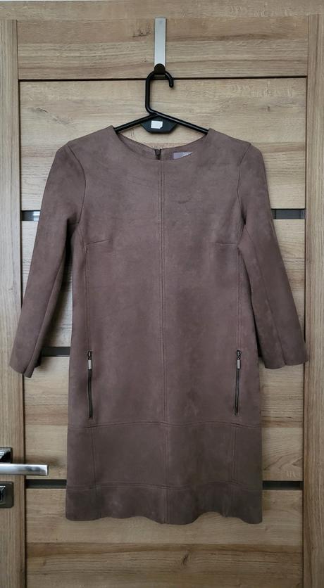 Šaty efekt semišu/ jelenice, 34