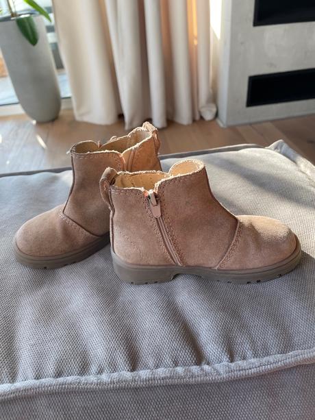 Kozene cizmicky, zara,23