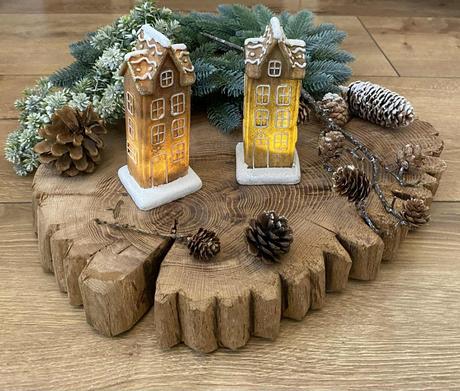 Led perníkový domček vyšší, 