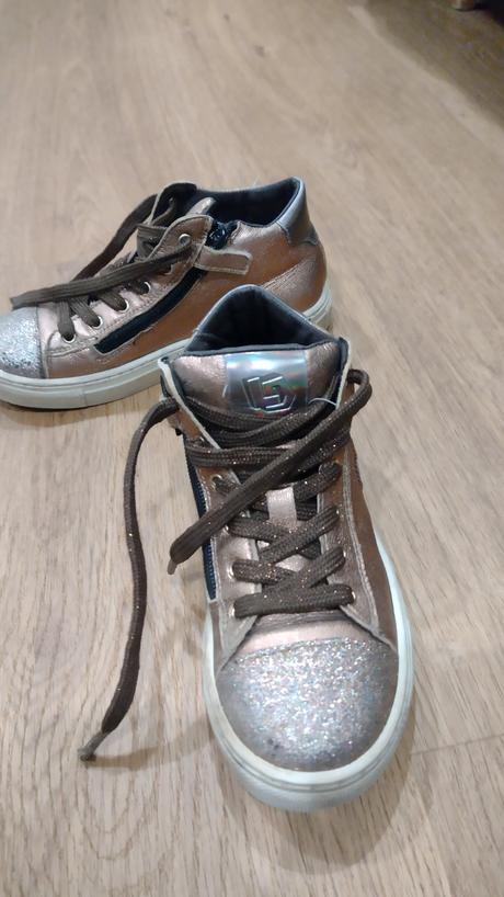 Ligotavé jesenné topánky, 31