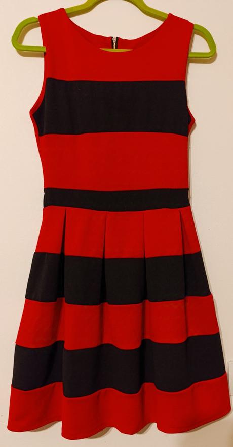 Slávnostné šaty -m, m