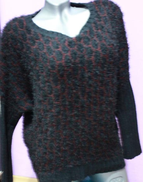 Pulover - moderny chlpaty, xl