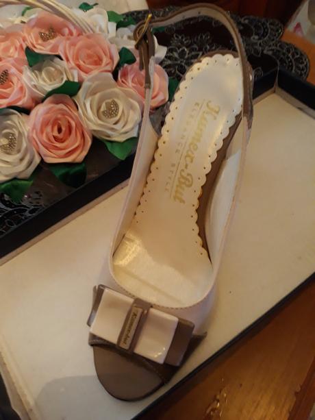 S otvorenou spicou, 39