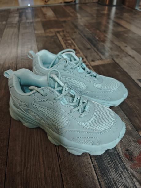 Reserved tenisky, reserved,33