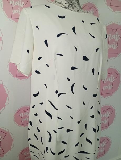 Bielo modré šaty, 44