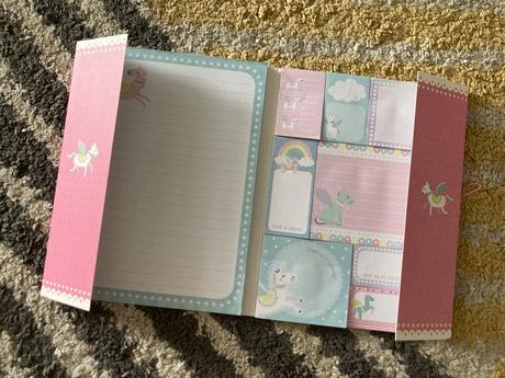 Svet plný jednorožcov blok,