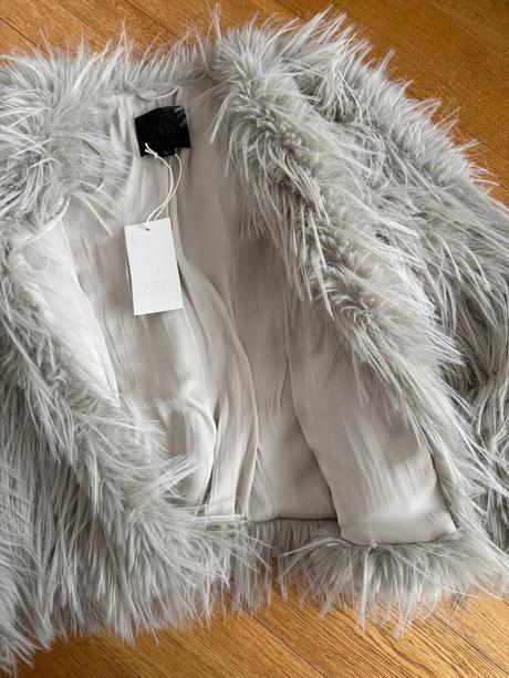 Zara kozuch c. d, zara,s