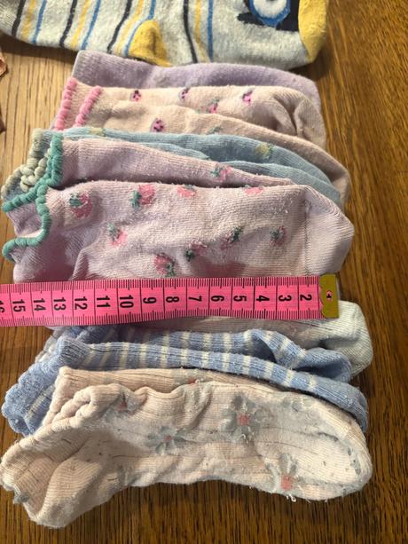 Mix nihavičky a ponožky, 122–134