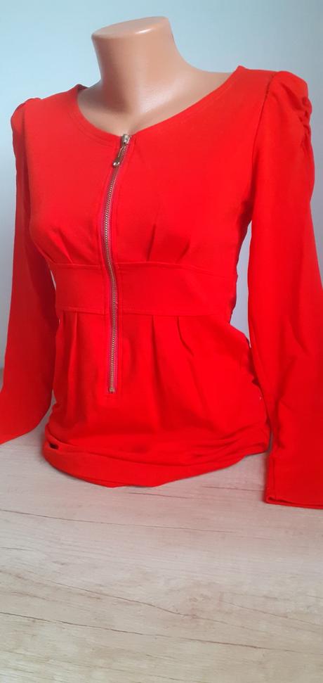 Šaty so zipsom vpredu, s