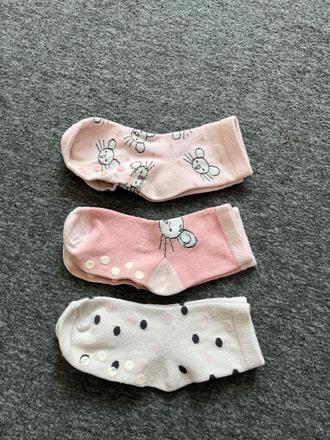 Protišmykové ponožky, pepco,22