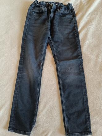 Dievčenské rifle, c&a,152