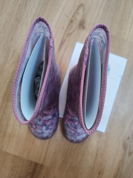 Gumaky enfant nove, en fant,29