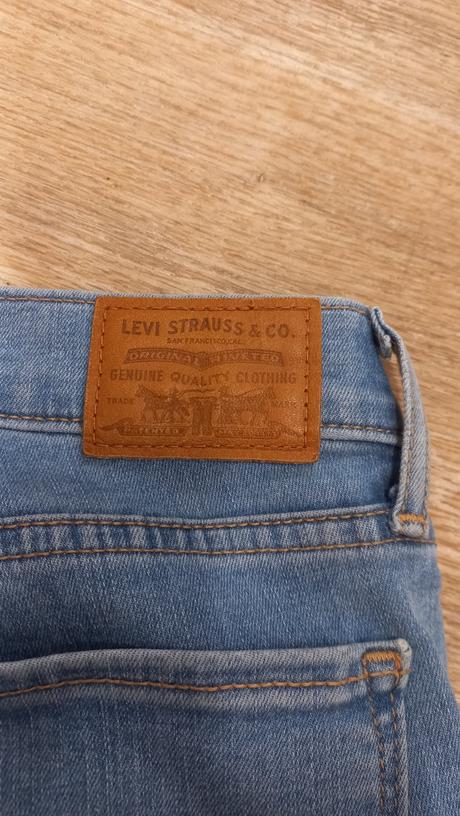 Rifle, levis,28