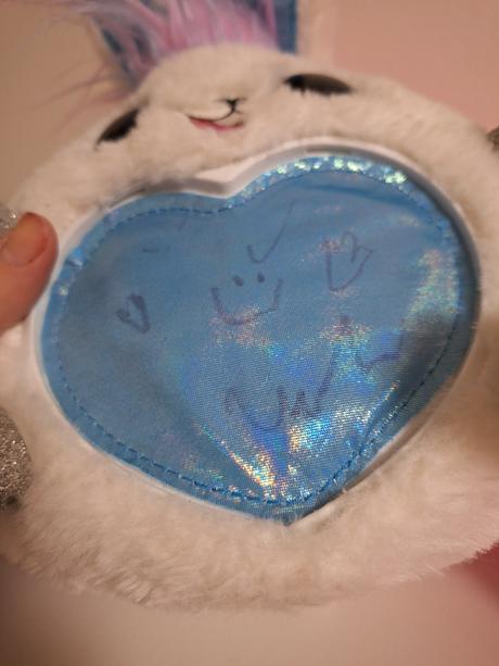 Rainbocorns zajac s krydlami, 