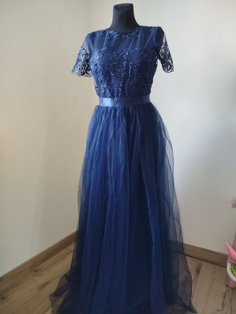 Spoločenské šaty, l