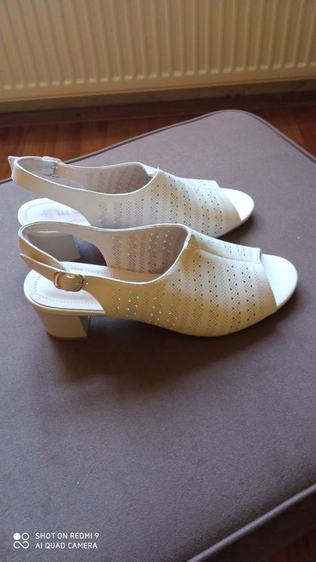Dámské sandále ako nové, 41