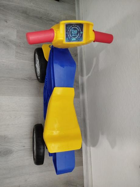 Detské odrážadlo / motorka,