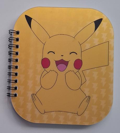Pokémon kufrík pikachu,