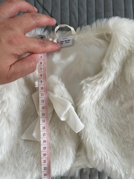 Krásne kozusinkove bolerko, lindex,110