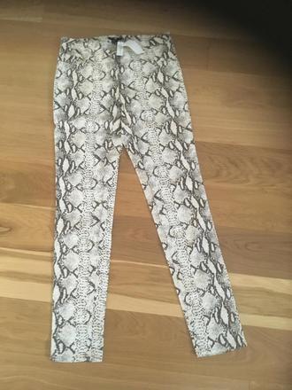 Tenké riflove nohavice pc 19.90, h&m,38