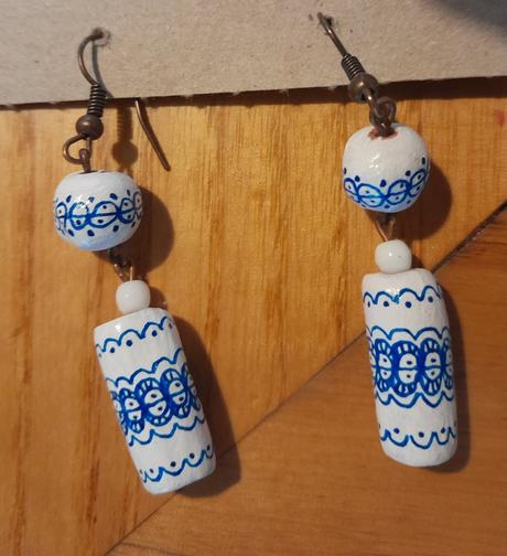 Minimalisticke a folklorne nausnice,