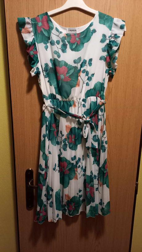 Krásne kvalitné nové šaty vel.uni s,m,l sharon, 