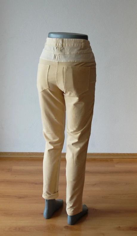Štýlové béžové rifle s gombíkmi m/l, timeout,l / m
