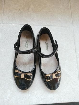 Dievčenské sandále, 33