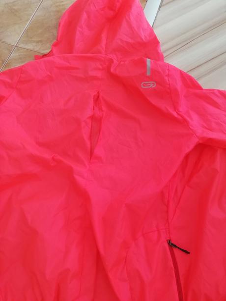 Sustiakova bunda veľkosť m, decathlon,m