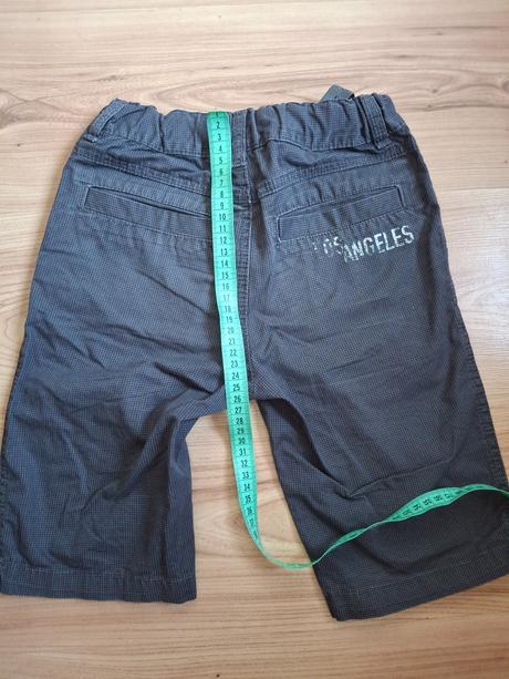 Krátke nohavice 140, chapter young,140