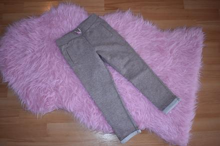 Prechodné tepláčiky nohavice, f&f,110