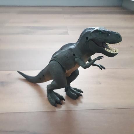 Chodiaci t-rex, 