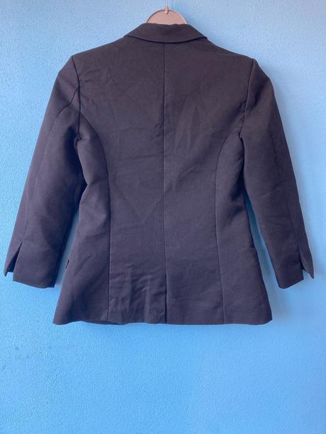 Čierne sako, amisu,34