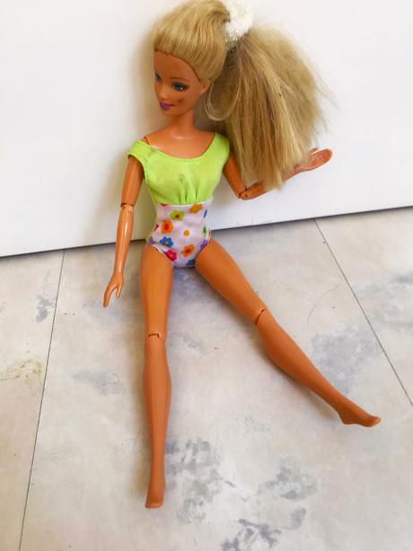 Barbie bábika, 