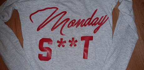 Šedé tričko s nadpisom, gate,xs