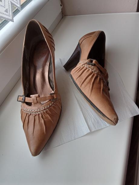 Topánky lodičky, baťa,37