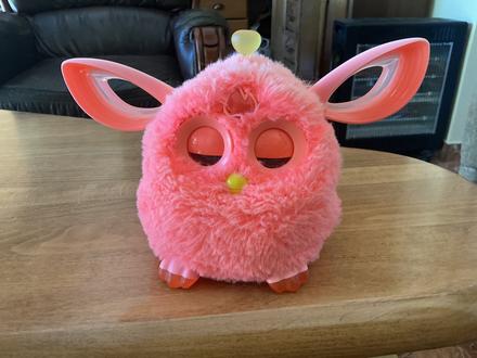 Furby plišák, 