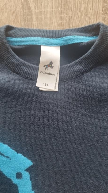 Svetre, palomino,134