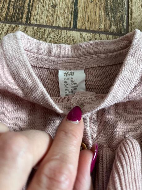Svetríky, h&m,74