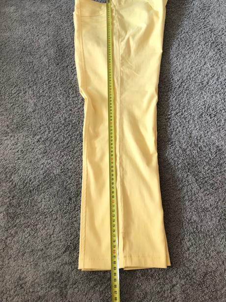 Žlté letné nohavice, 40