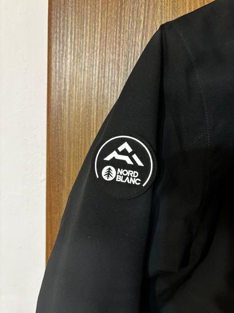 Lyžiarska a snowboardova bunda, nordblanc,s