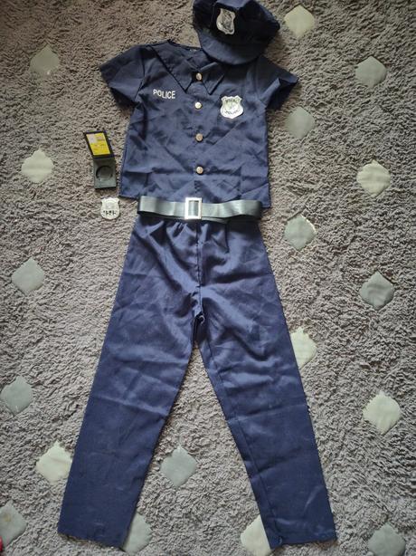 Kostým policajt, 