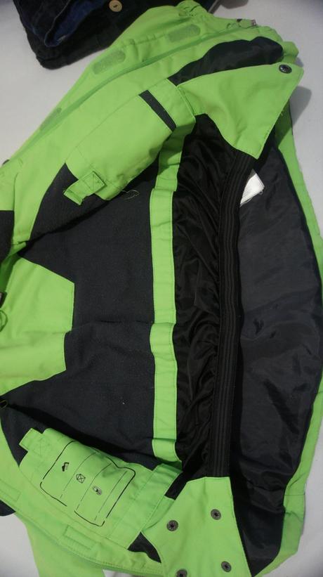 Zelená lyžiarska bunda, lupilu,92
