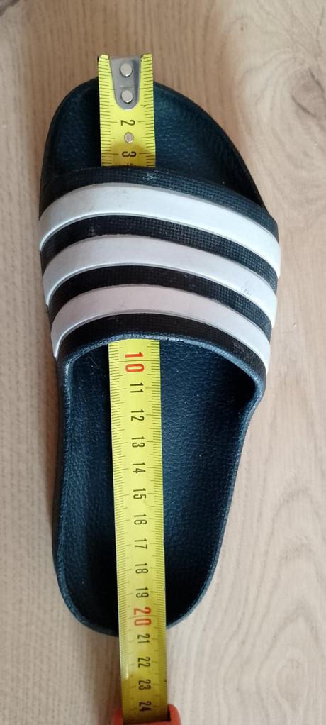 Šľapky, adidas,31