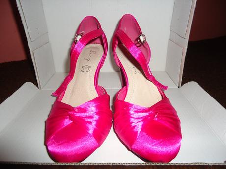 Elegantné cyklamenové topánky, 36