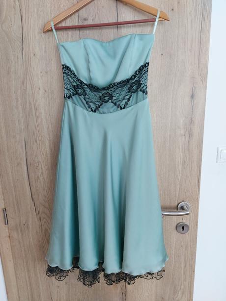 Midi spoločenské šaty v.38, 38